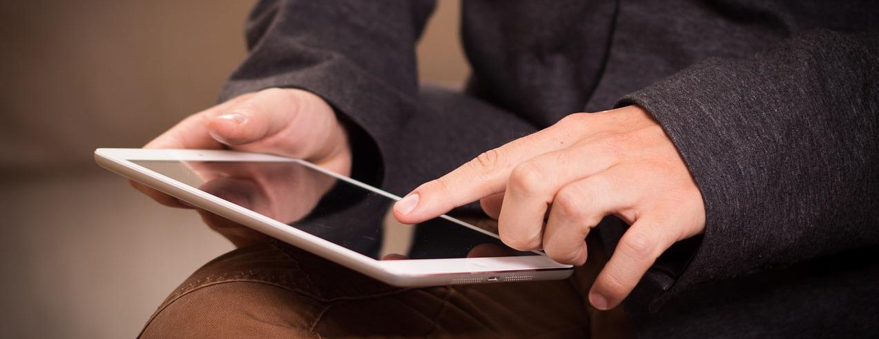 Using a tablet purchased with bad credit financing.